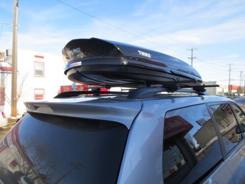 Thule 635B Sonic XL Black on a Toyota Sienna Racks For Cars Edmonton